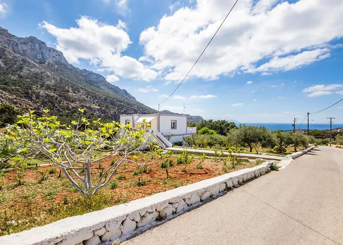 Miraluna View * Mesochori (Karpathos)